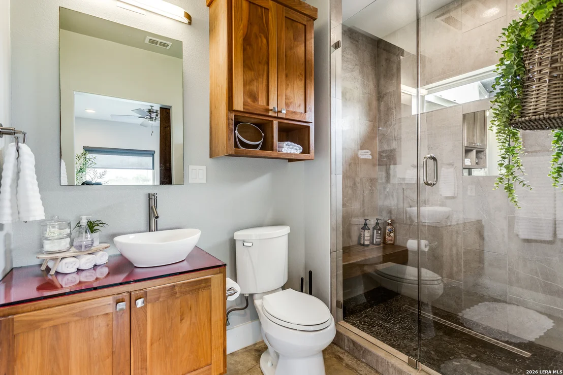 Photo of 106 RIVER MOUNTAIN DR