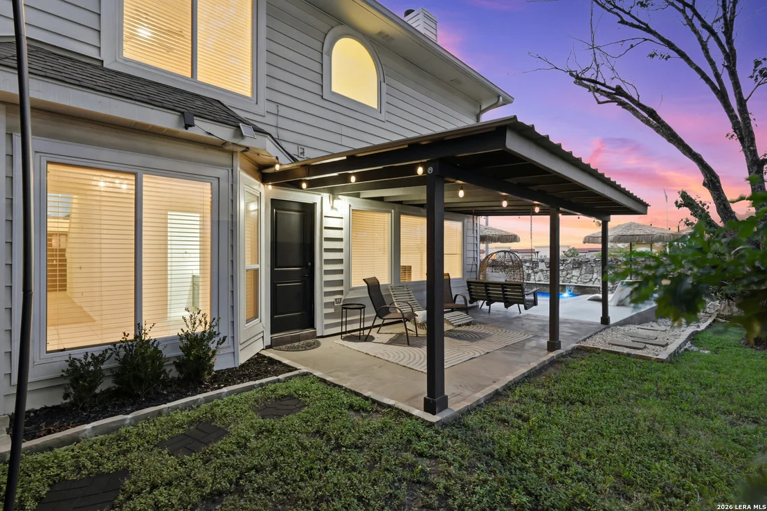 Photo of 602 Lightstone