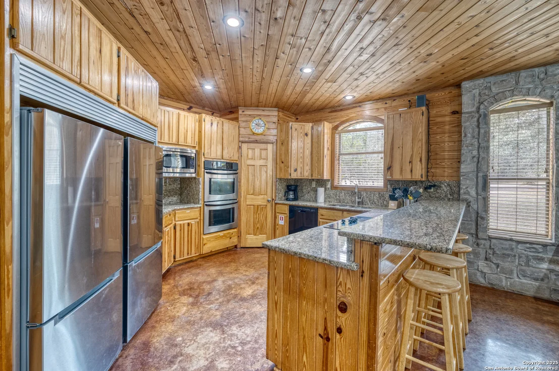 Photo of 241 Mountain Laurel