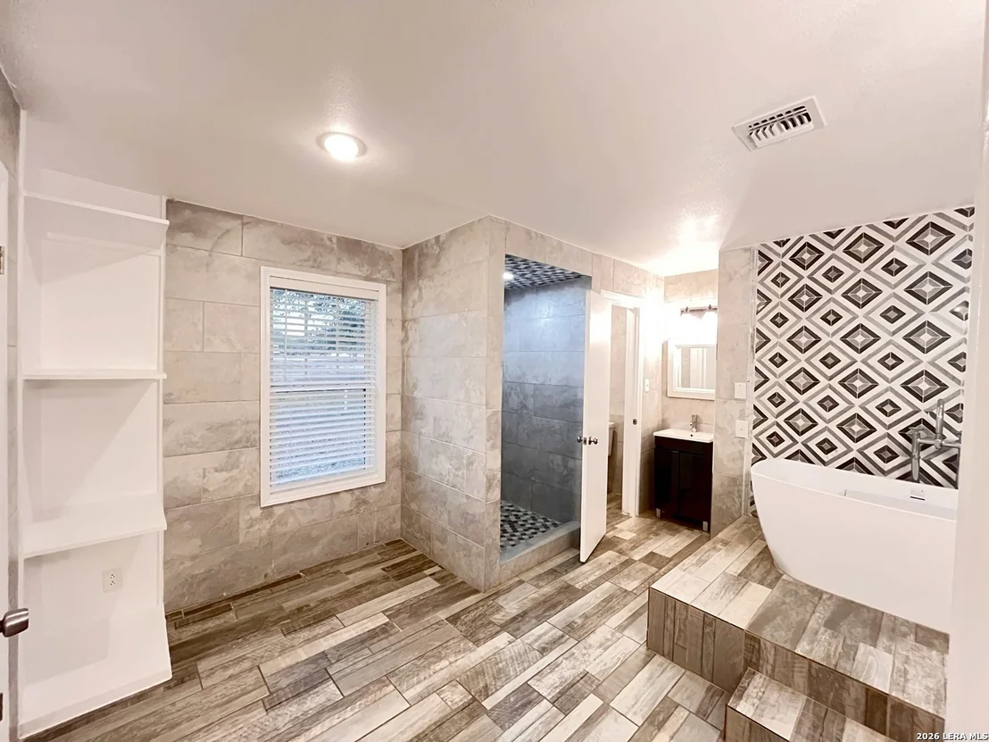 Photo of 12335 Shepherd