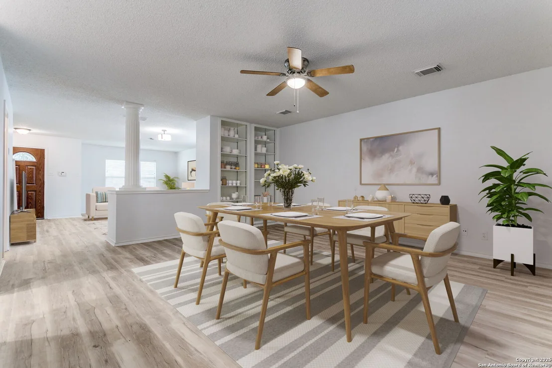 Photo of 2814 Redrock Trl