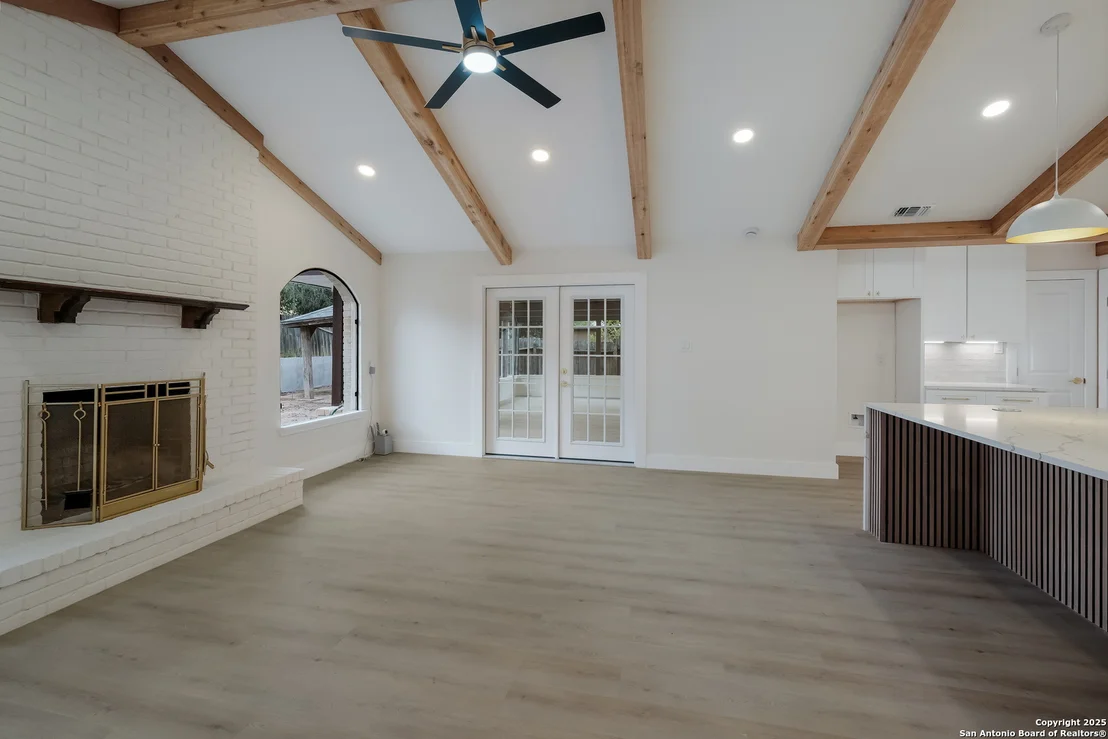 Photo of 6006 Forest Ledge