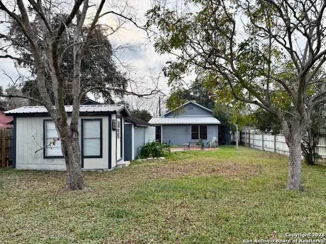 Photo of 304 N Tyler