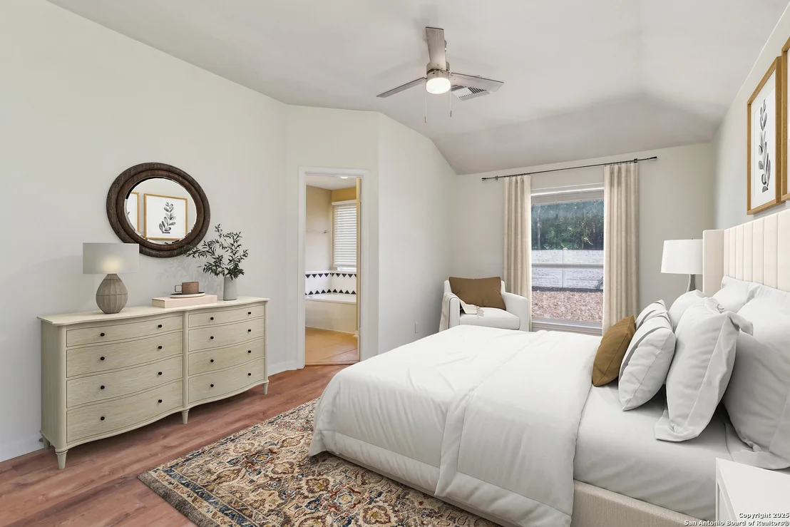 Photo of 1117 Rivertree Dr.