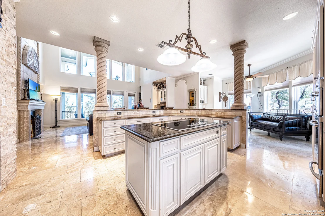 Photo of 112 Los Colinas