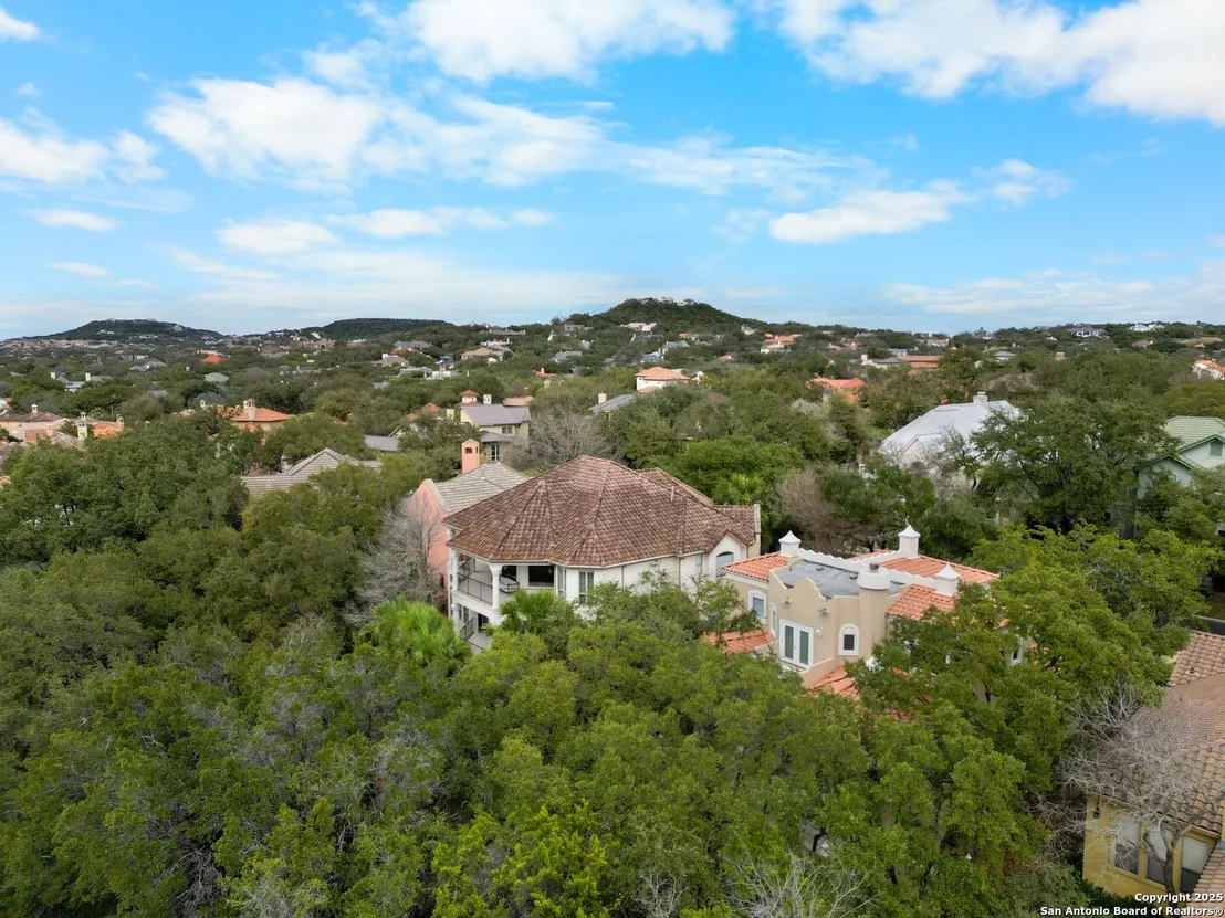 Photo of 25 STRATTON LANE