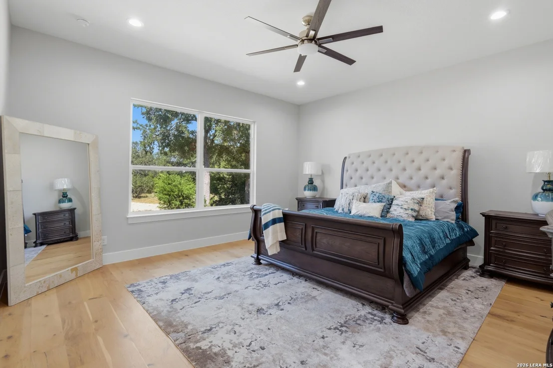 Photo of 208 RIVER RDG