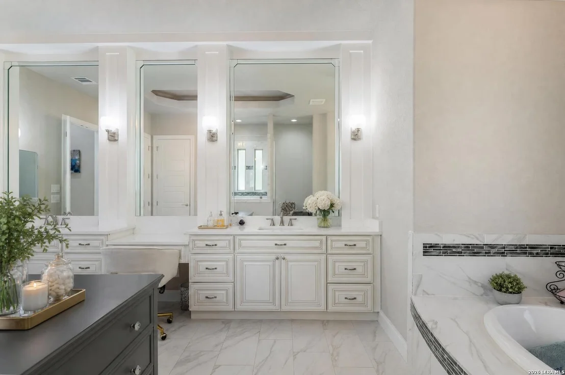 Photo of 2326 Cascada Pkwy