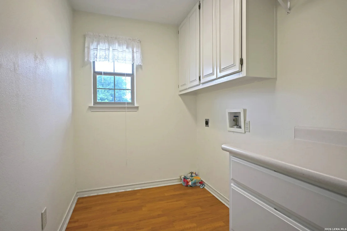 Photo of 125 RED OAK TRL