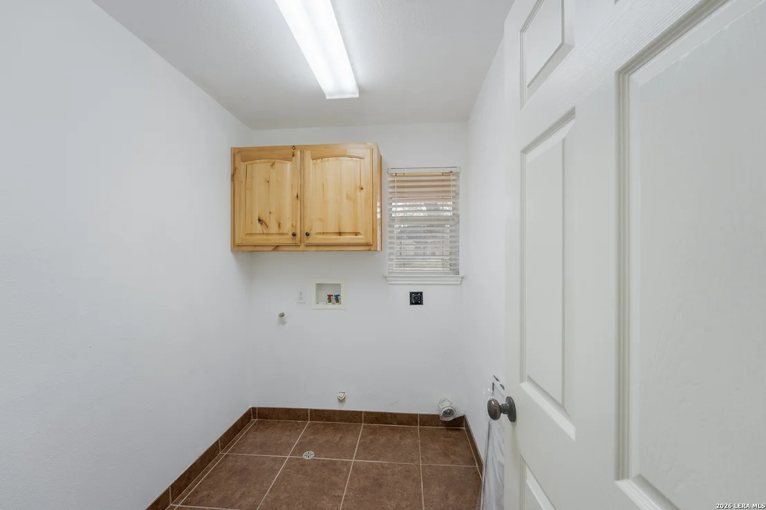 Photo of 521 JACOBS LN