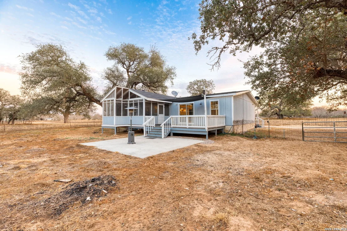 Photo of 2383 Tomblin