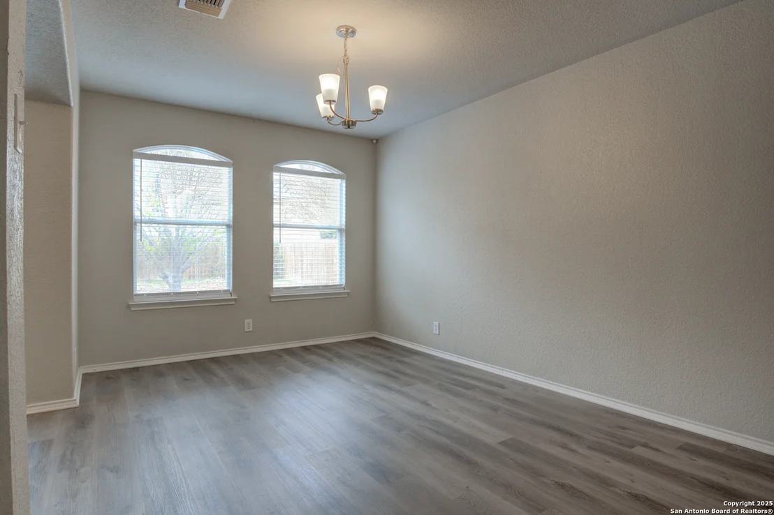 Photo of 2107 COLORADO BND