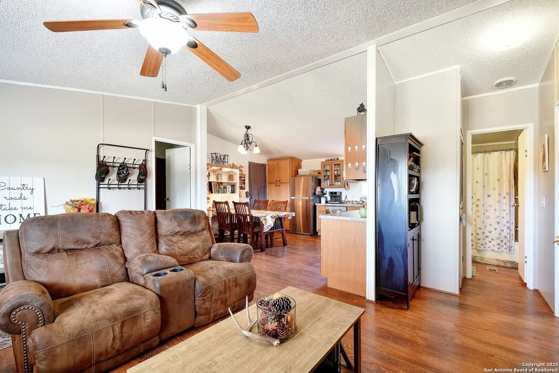 Photo of 436 Old Colony
