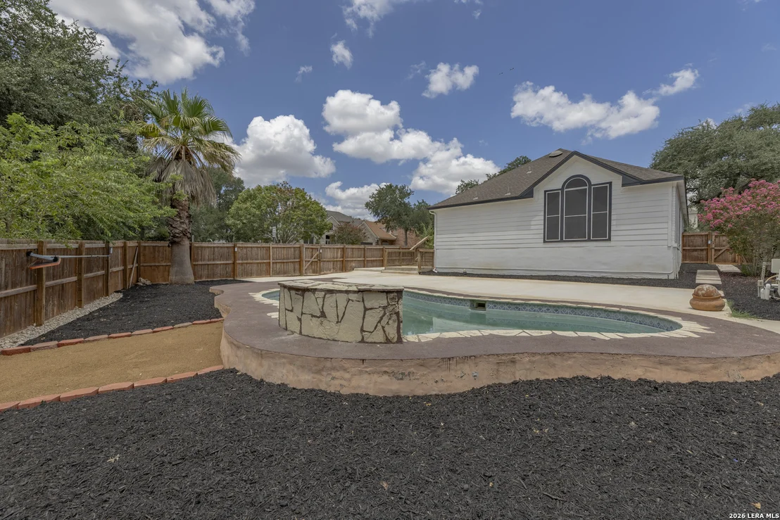 Photo of 2555 Crested Heights