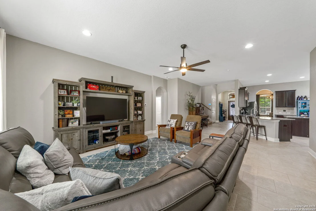Photo of 409 Bison Lane