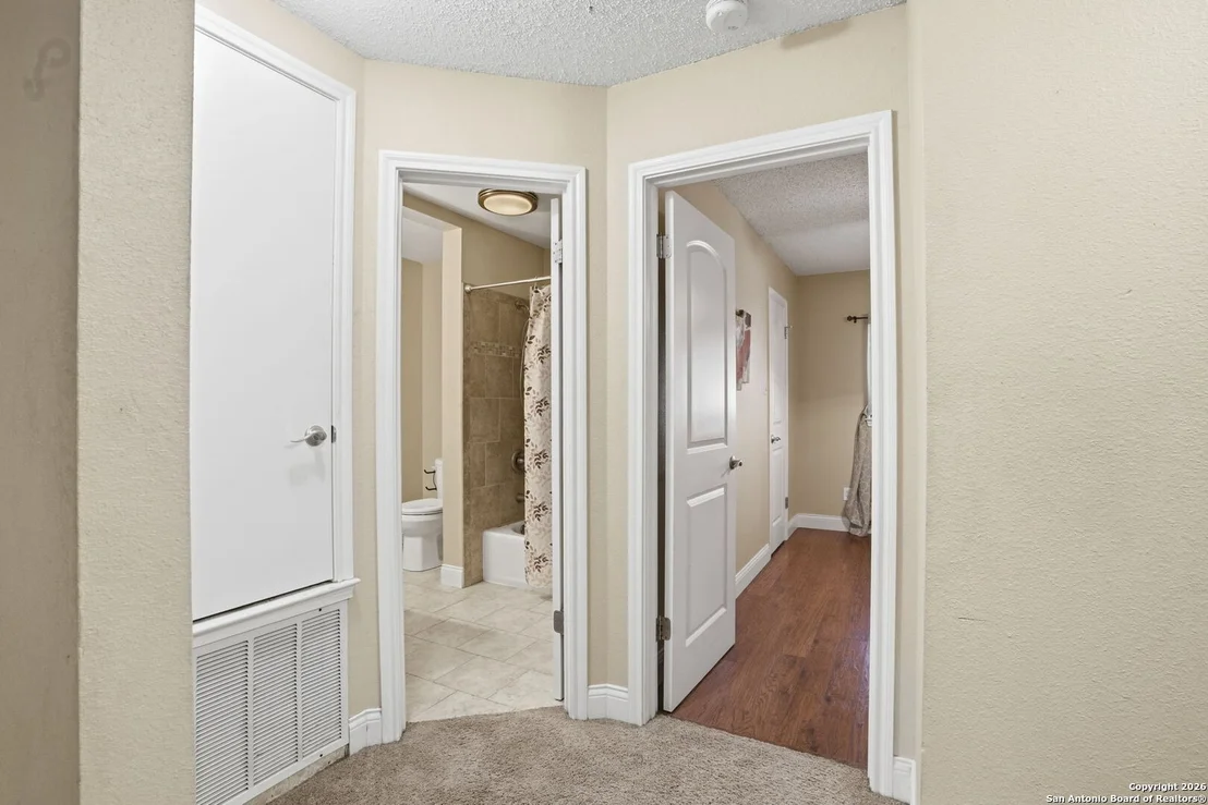 Photo of 3217 Rosewell