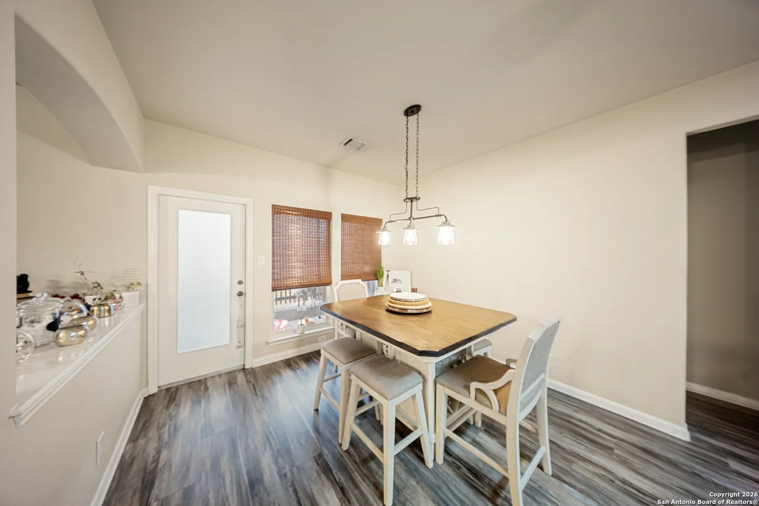 Photo of 28 Canterview