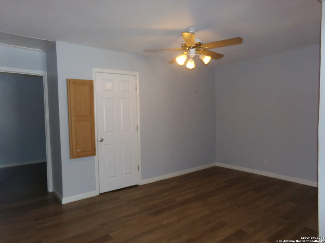 Photo of 735 ROCHAMBEAU