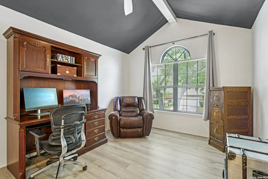 Photo of 15115 Oak Briar
