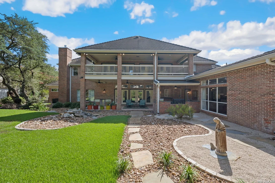 Photo of 2 Charterwood