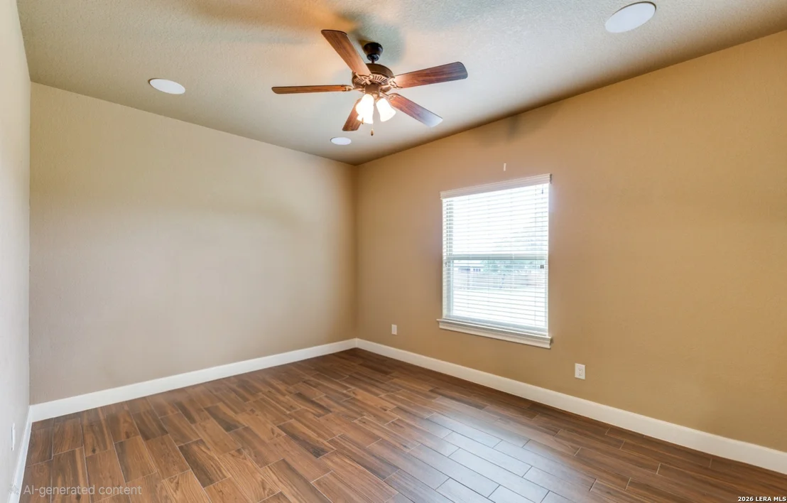 Photo of 137 EDEN XING