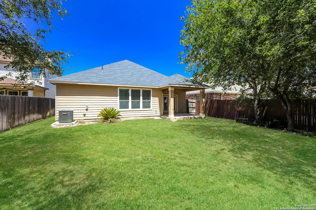 Photo of 13322 Chalk Hill