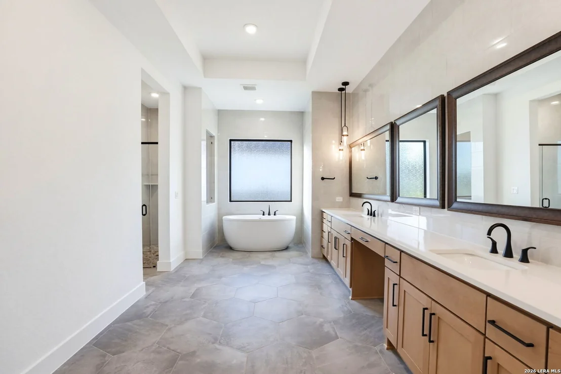 Photo of 27815 Arrowsmith