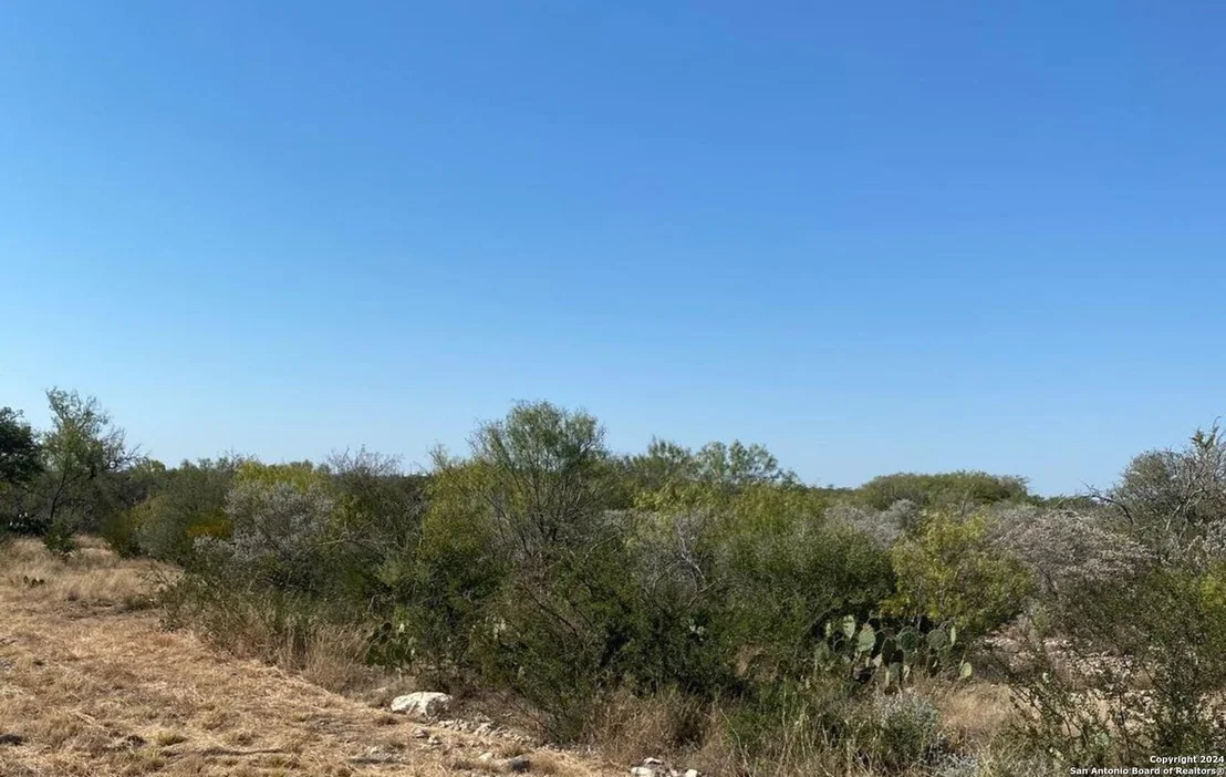 Photo of 249 LEGEND HILLS RD