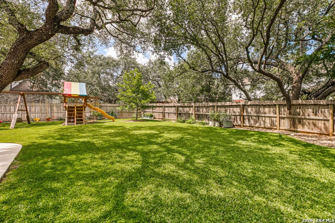 Photo of 18019 SUMMER KNOLL