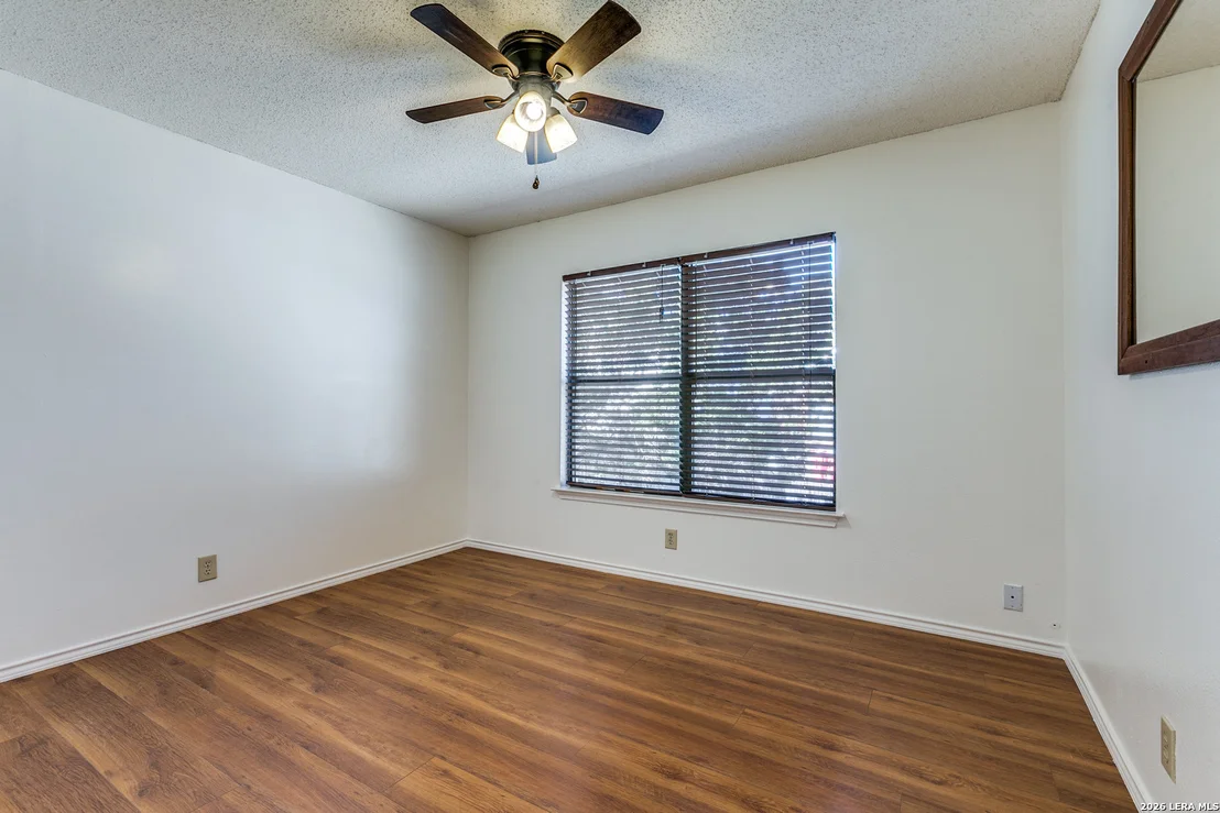 Photo of 9507 Shadowbrook