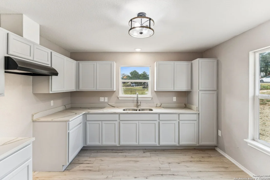 Photo of 112 spring valley
