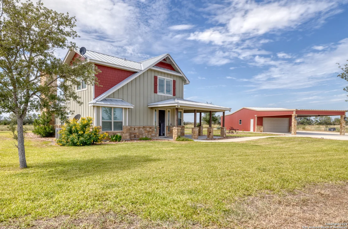 Photo of 2371 N Ranch Road 187