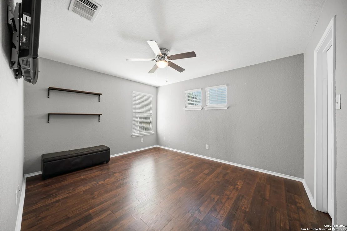 Photo of 321 Town Creek Way