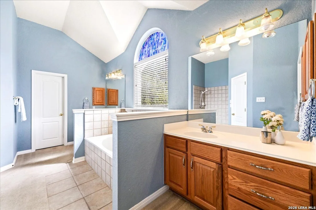 Photo of 4602 Scenic Cir