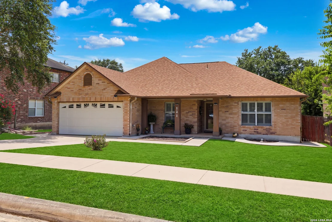 Photo of 121 Springtree Pkwy