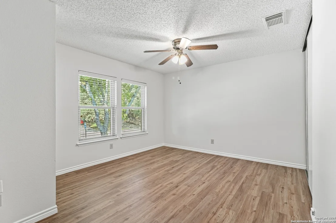 Photo of 13410 forum