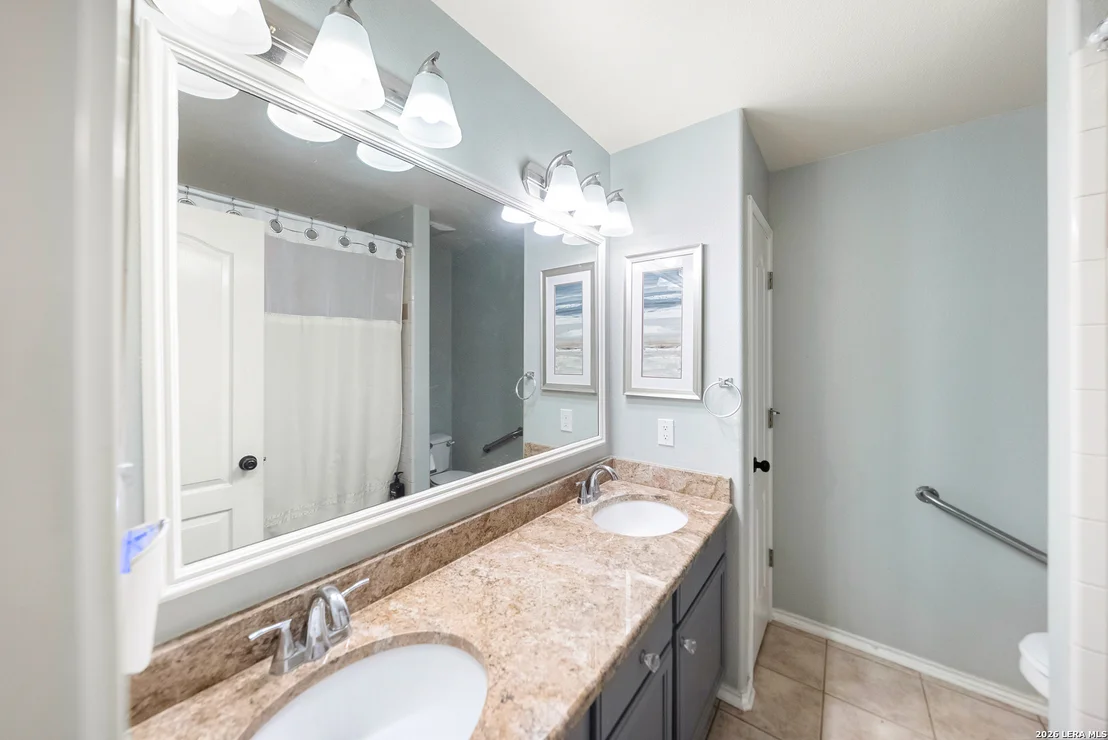 Photo of 2128 Stonehaven