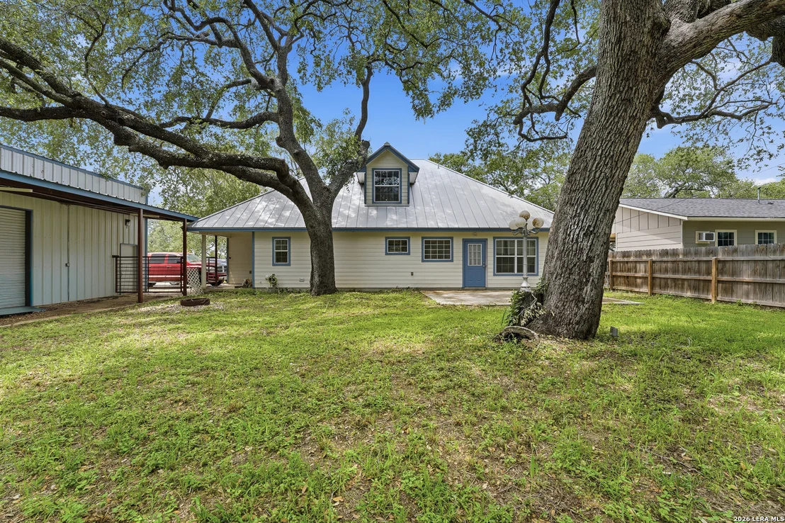 Photo of 325 Sollock