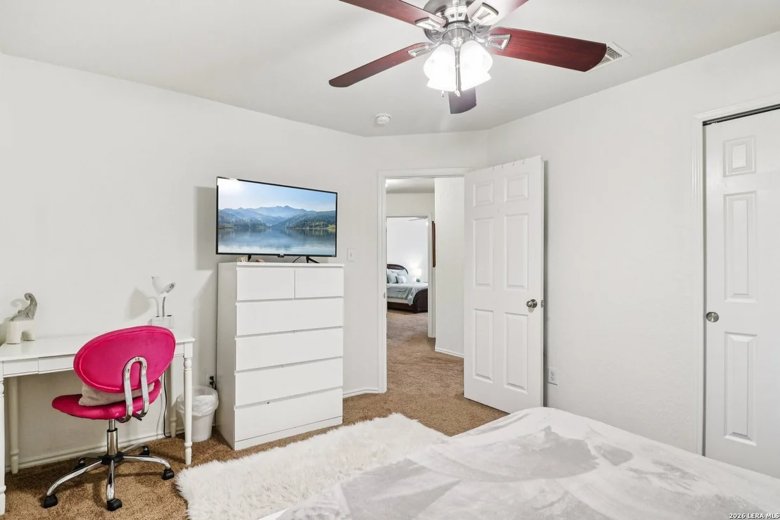 Photo of 7018 Plains