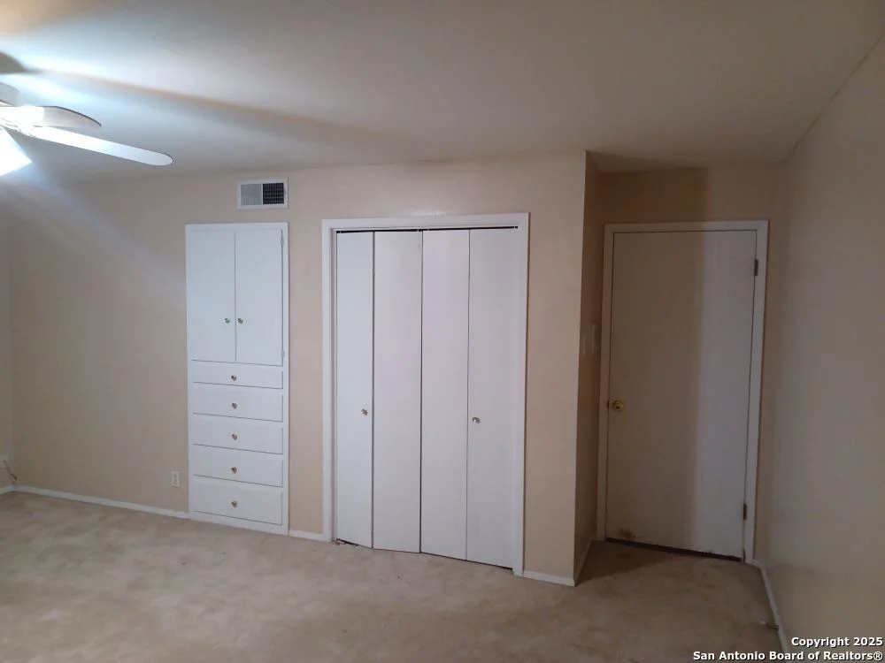 Photo of 405 Kimberly Dr