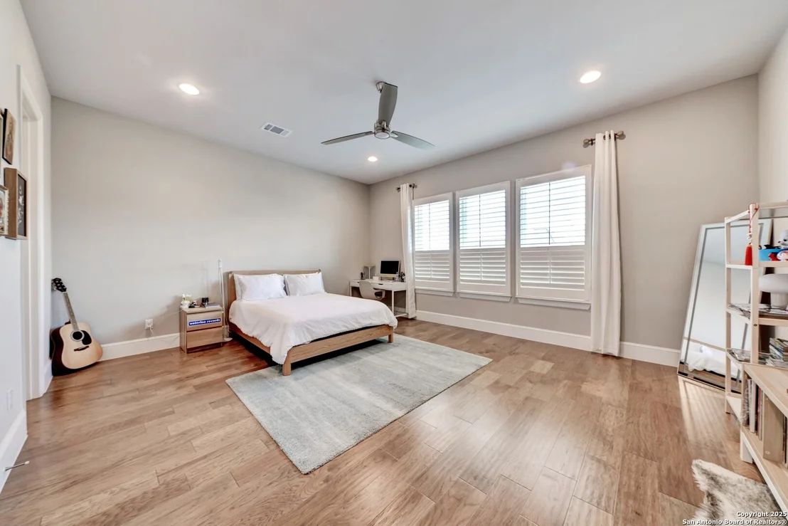 Photo of 4016 Abasolo