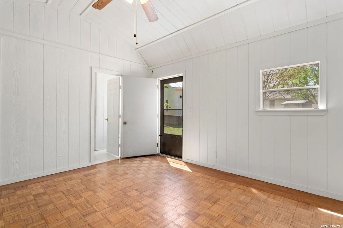 Photo of 680 ASPEN RDG