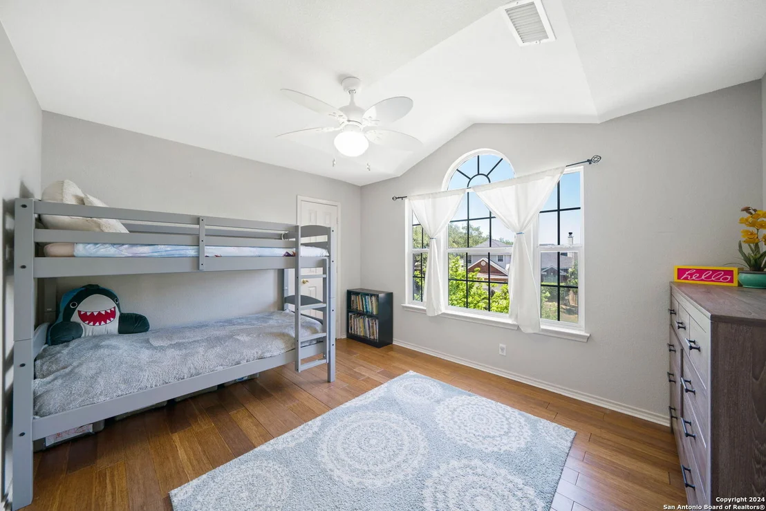 Photo of 15831 AUGUSTA COR