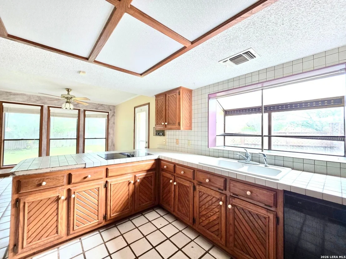 Photo of 6218 Pine Needles Ln.