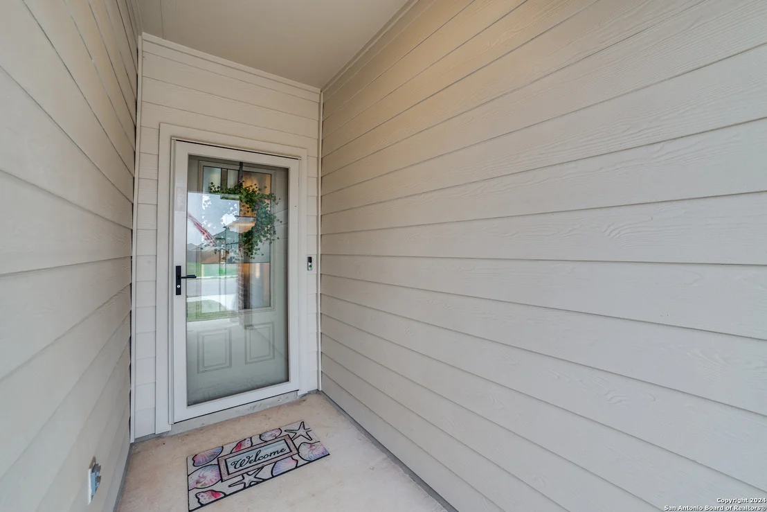 Photo of 414 SABINE RIV