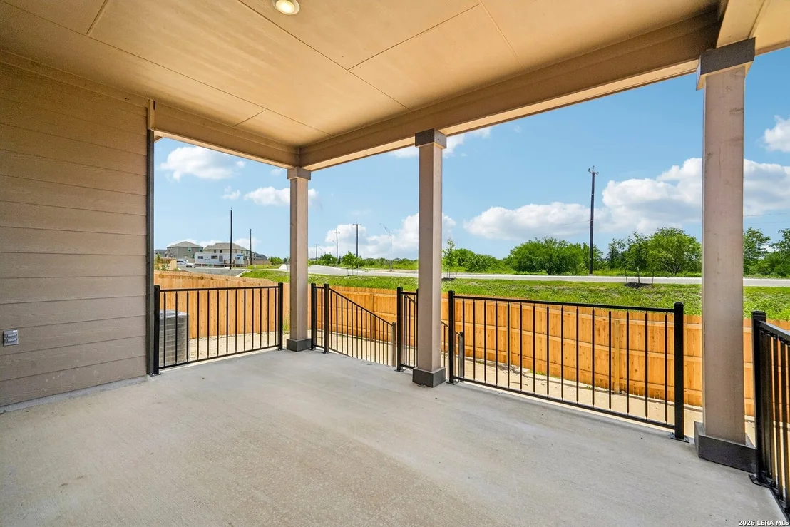 Photo of 7724 MOUNTAINEER WAY
