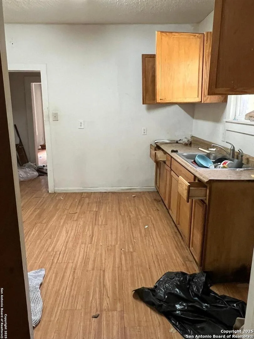 Photo of 209-211 Pendleton