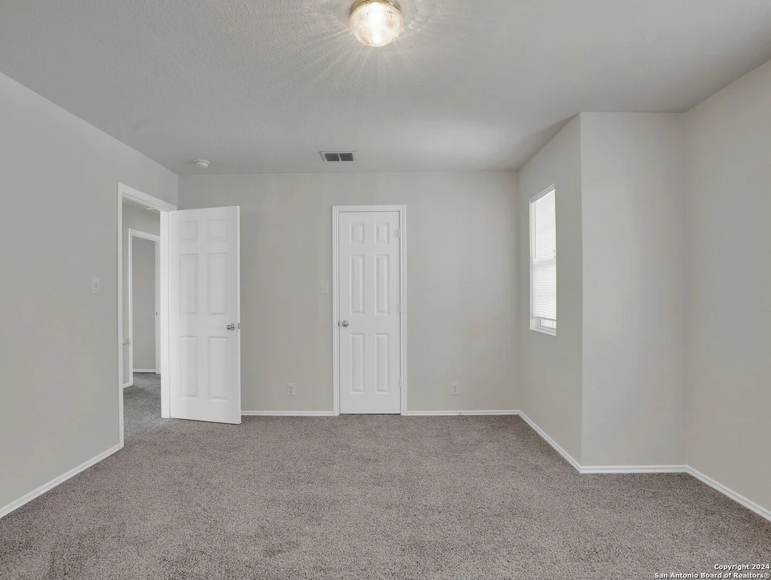 Photo of 2602 SKYBOUND