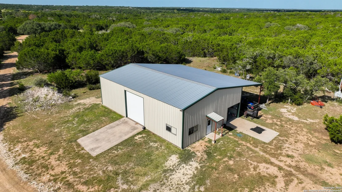 Photo of 4237 County Road 330