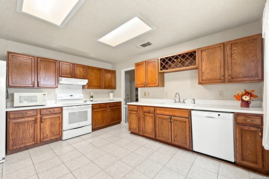Photo of 7507 Asher Park